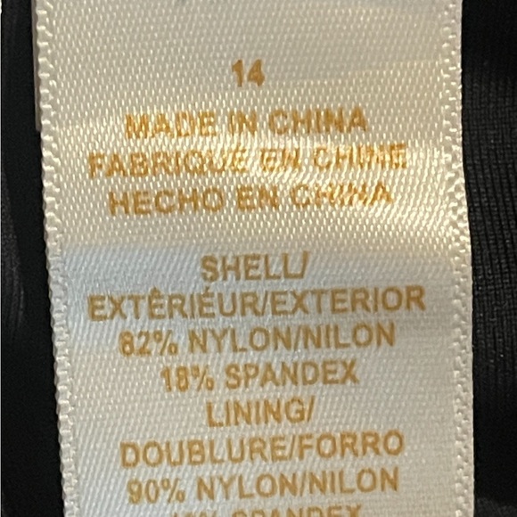 Anne Cole bathing suit black strapless - Picture 5 of 7